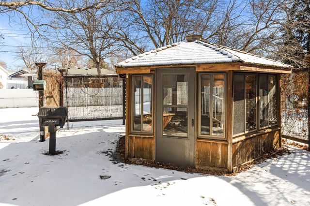 6851 7th Street NE, Fridley, MN 55432