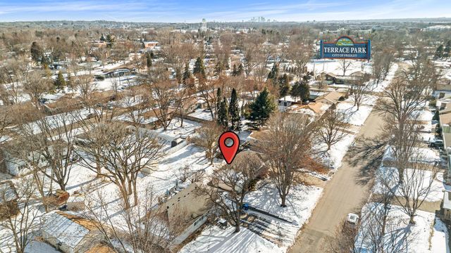 6851 7th Street NE, Fridley, MN 55432