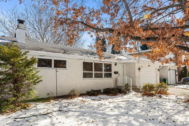 6851 7th Street NE, Fridley, MN 55432