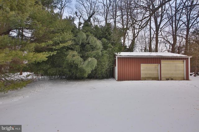 43 EVERGREEN DR, Doylestown, PA 18901