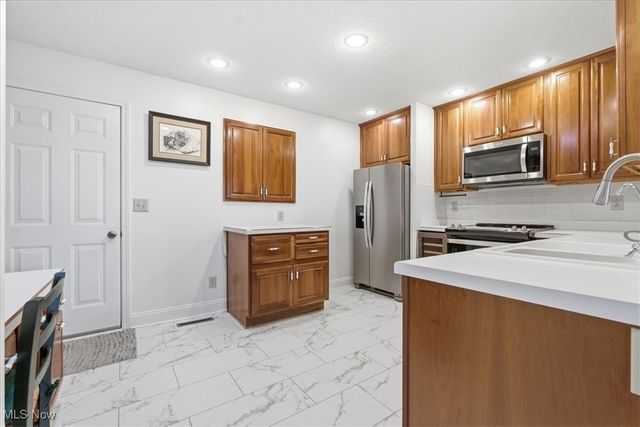 1505 Blennerhassett Height, Parkersburg, WV 26101