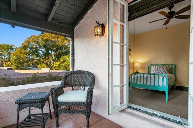 7211 3RD AVENUE S, St Petersburg, FL 33707