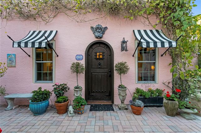 7211 3RD AVENUE S, St Petersburg, FL 33707