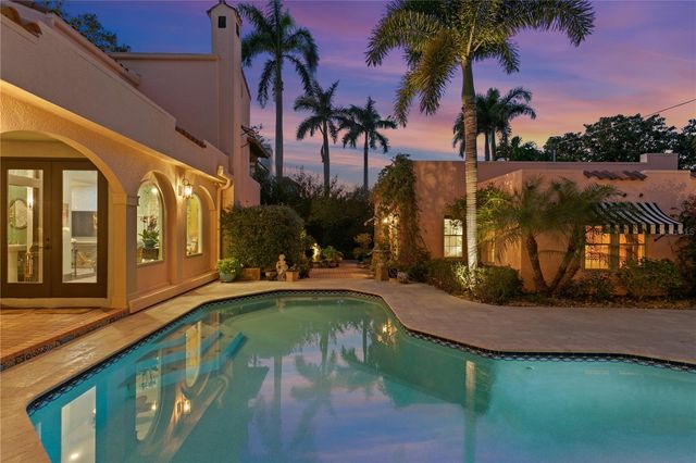 7211 3RD AVENUE S, St Petersburg, FL 33707