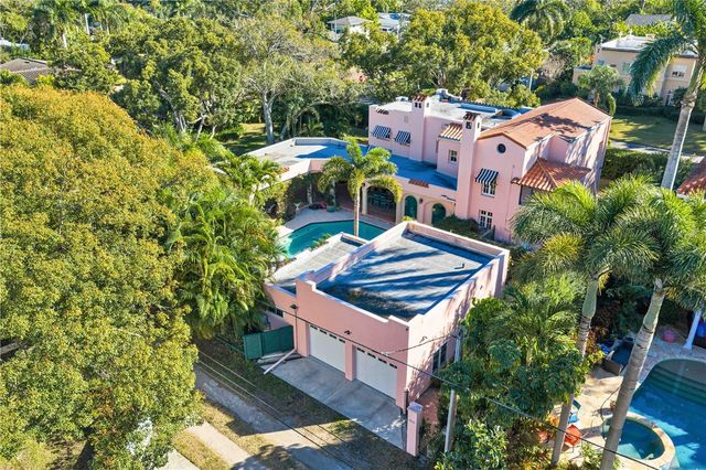 7211 3RD AVENUE S, St Petersburg, FL 33707