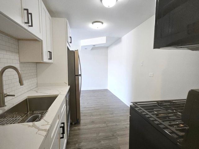 1375 Rebecca Drive 219, Hoffman Estates, IL 60194