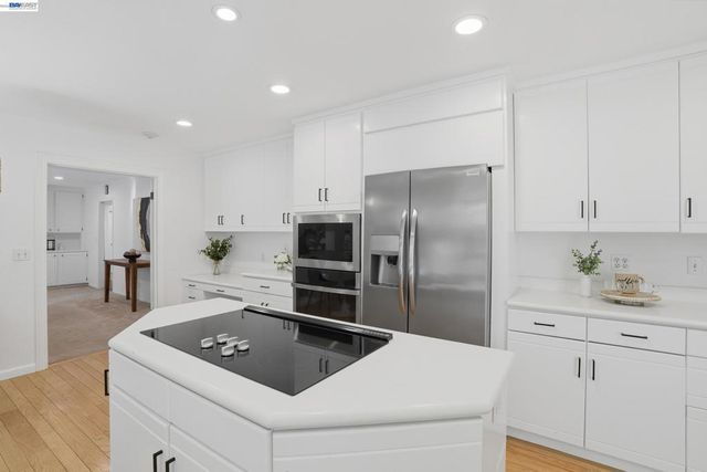 2402 Royal Oaks Drive, Alamo, CA 94507