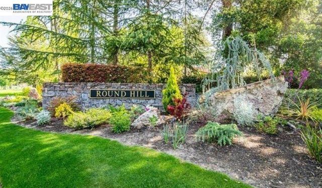 2402 Royal Oaks Drive, Alamo, CA 94507