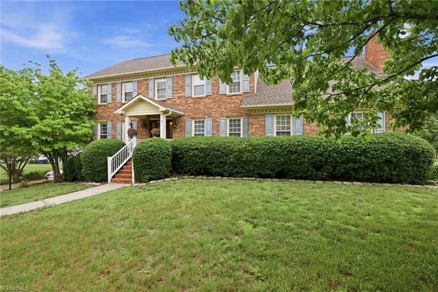 250 Hedrick Drive, Kernersville, NC 27284