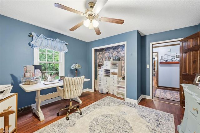 250 Hedrick Drive, Kernersville, NC 27284