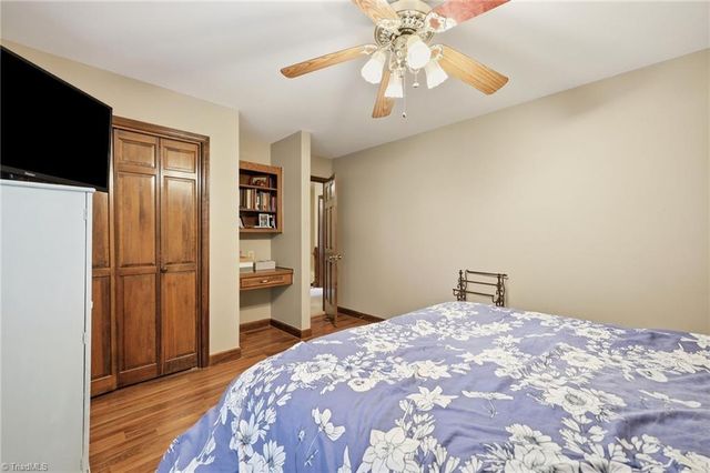 250 Hedrick Drive, Kernersville, NC 27284