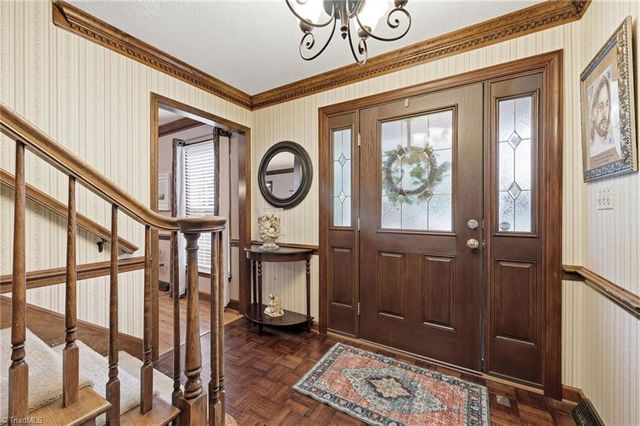 250 Hedrick Drive, Kernersville, NC 27284
