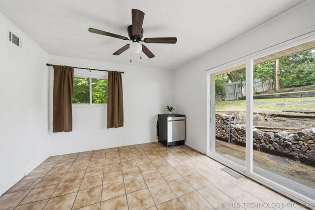 5309 S 32nd West Avenue, Tulsa, OK 74103