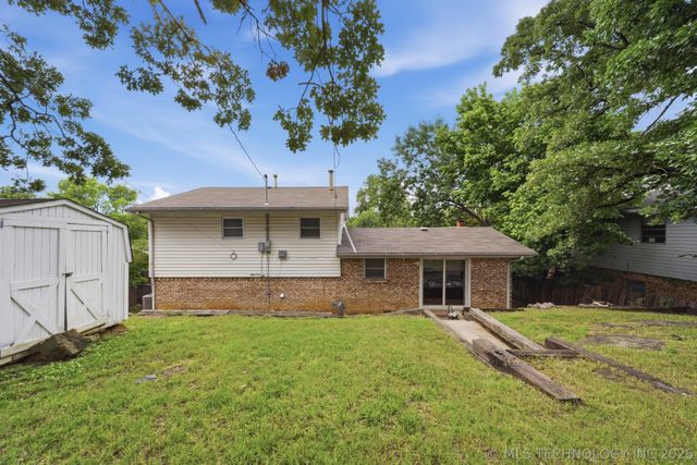 5309 S 32nd West Avenue, Tulsa, OK 74103