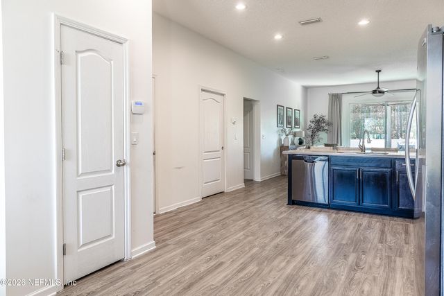 86473 MOONLIT WALK Circle, Yulee, FL 32097