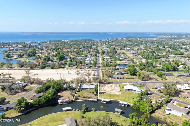 2903 W 27th Street, Panama City, FL 32405