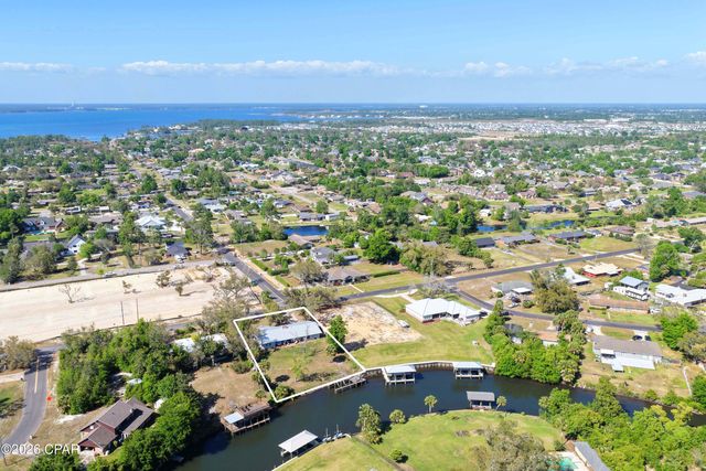 2903 W 27th Street, Panama City, FL 32405