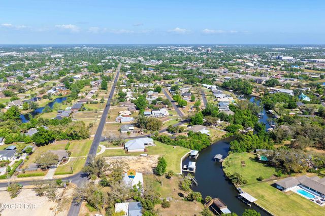 2903 W 27th Street, Panama City, FL 32405