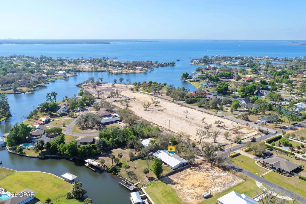 2903 W 27th Street, Panama City, FL 32405