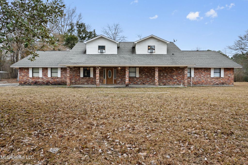 14456 Mcdaniel Lane, Gulfport, MS 39503