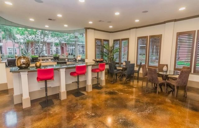 2400 Mccue Road 262, Houston, TX 77056