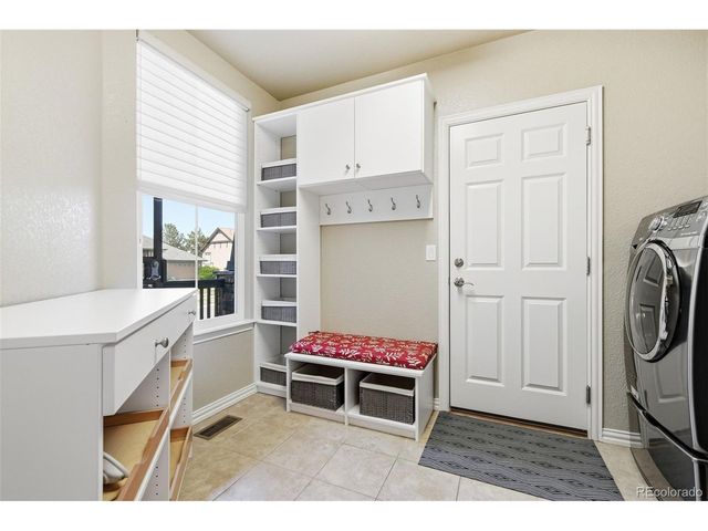 23920 E Easter Pl, Aurora, CO 80016