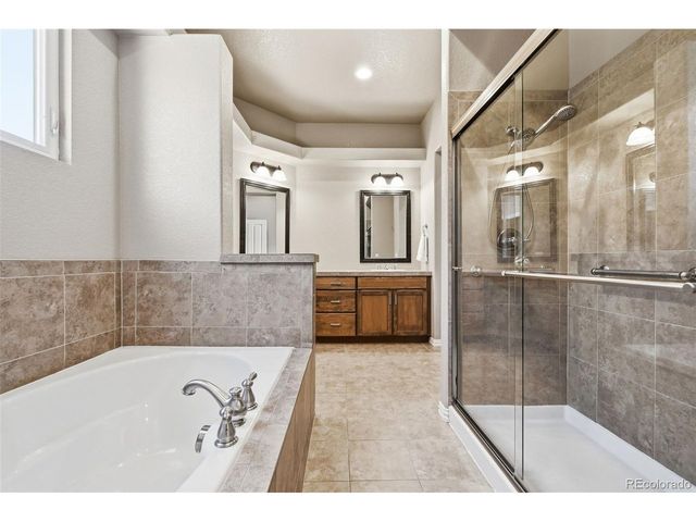 23920 E Easter Pl, Aurora, CO 80016