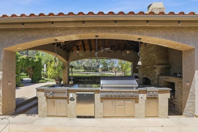 3948 Shady Ridge Drive, Corona, CA 92881