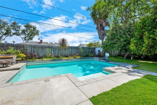 10192 Aldgate Avenue, Garden Grove, CA 92840