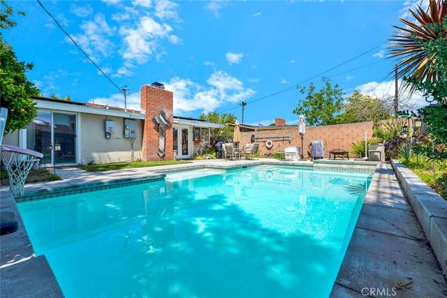 10192 Aldgate Avenue, Garden Grove, CA 92840