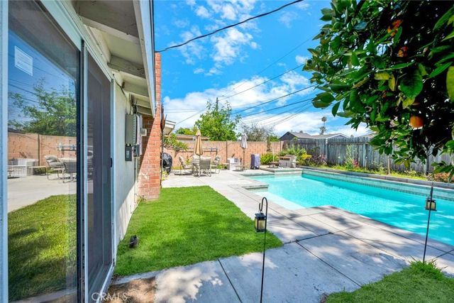 10192 Aldgate Avenue, Garden Grove, CA 92840