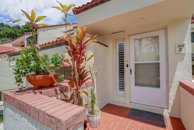 204 Sea Oats Drive F, Juno Beach, FL 33408