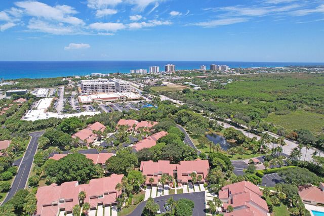 204 Sea Oats Drive F, Juno Beach, FL 33408