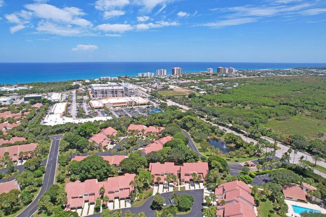 204 Sea Oats Drive F, Juno Beach, FL 33408