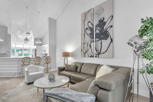 204 Sea Oats Drive F, Juno Beach, FL 33408