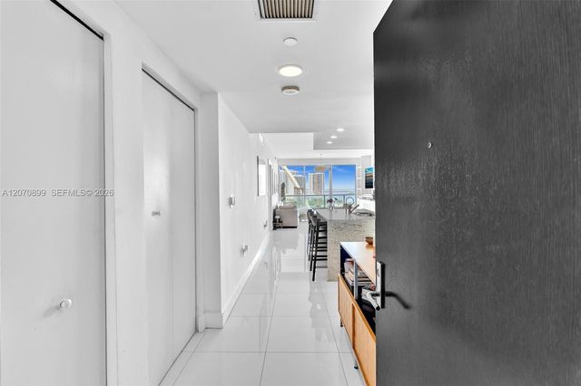 900 Biscayne Boulevard 1708, Miami, FL 33132