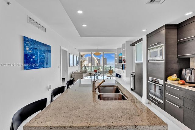900 Biscayne Boulevard 1708, Miami, FL 33132