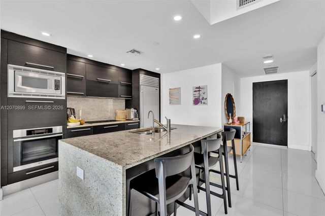 900 Biscayne Boulevard 1708, Miami, FL 33132