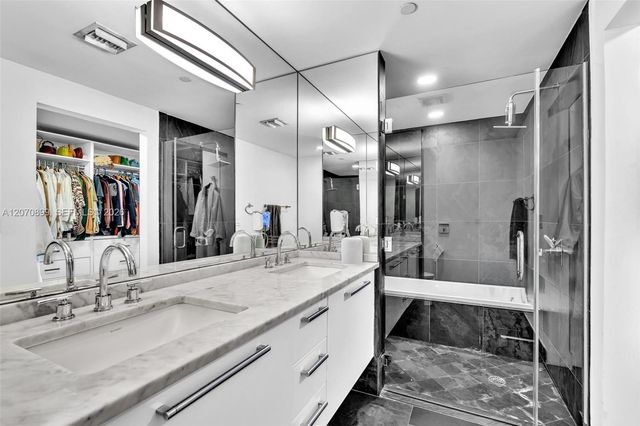 900 Biscayne Boulevard 1708, Miami, FL 33132