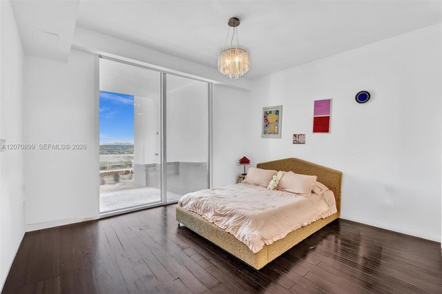 900 Biscayne Boulevard 1708, Miami, FL 33132