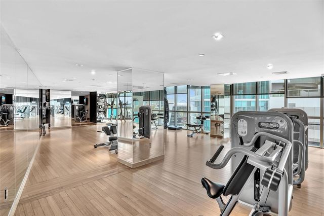 900 Biscayne Boulevard 1708, Miami, FL 33132