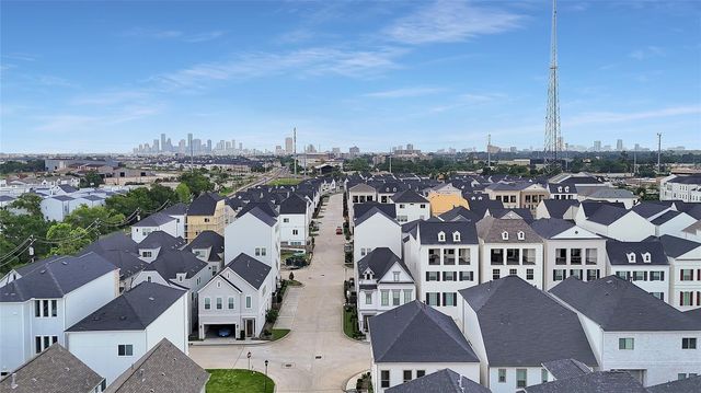 3508 Bridgewater Oaks Lane, Houston, TX 77055