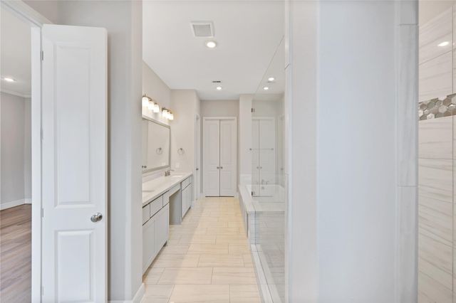 3508 Bridgewater Oaks Lane, Houston, TX 77055