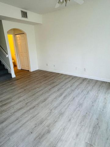 6550 Morgan Hill Trail 1904, West Palm Beach, FL 33411