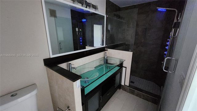 411 SW 120th Ave 411, Pembroke Pines, FL 33025