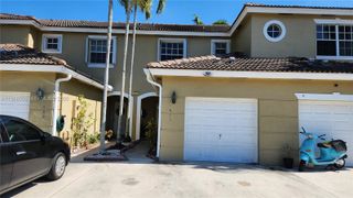 411 SW 120th Ave 411, Pembroke Pines, FL 33025