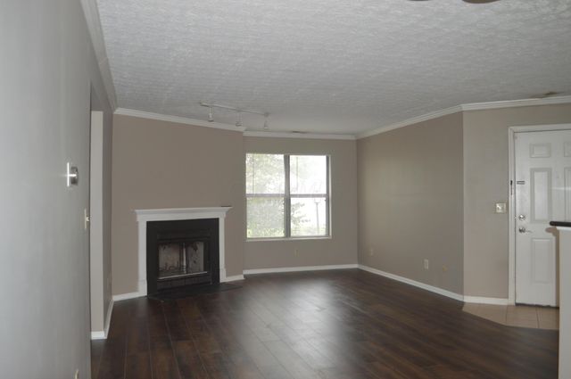 2744 Greystone Drive, D, Columbus, OH 43220