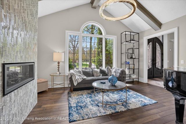 2032 Birch Bluff Drive, Okemos, MI 48864