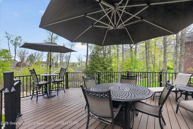2032 Birch Bluff Drive, Okemos, MI 48864
