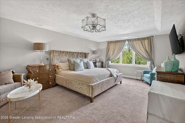 2032 Birch Bluff Drive, Okemos, MI 48864